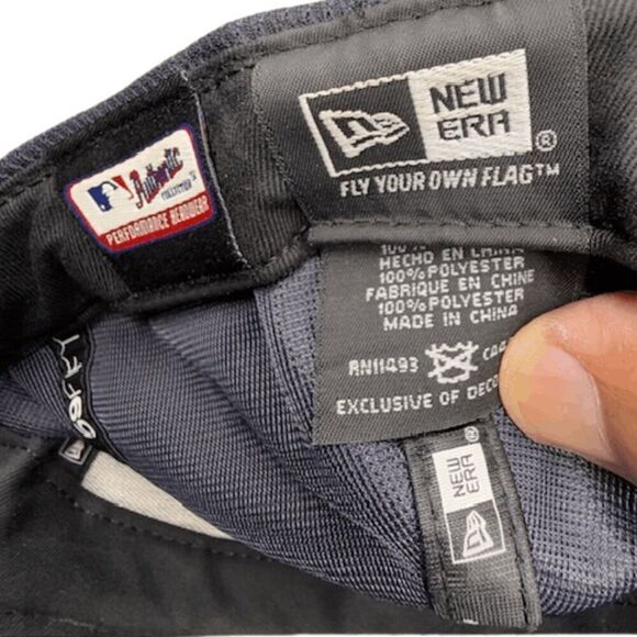 New Era Men's 59 Fifty Boston Red Sox Authentic Performance Cap Black Size 7 3/8 - Picture 4 of 8